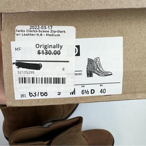 Clarks Booties womens size 9 leather dark brown scene zip ankle - Picture 9 of 10